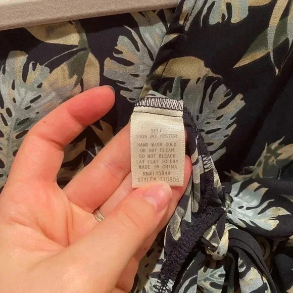 EVERLY TROPICAL CROP TOP BLUE GREEN S - Picture 3 of 4